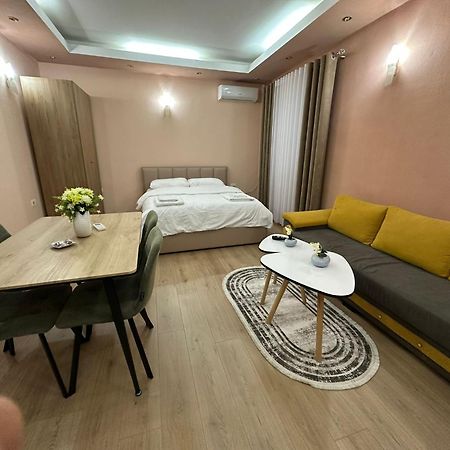 Adora Apartment Tiranë Ngoại thất bức ảnh