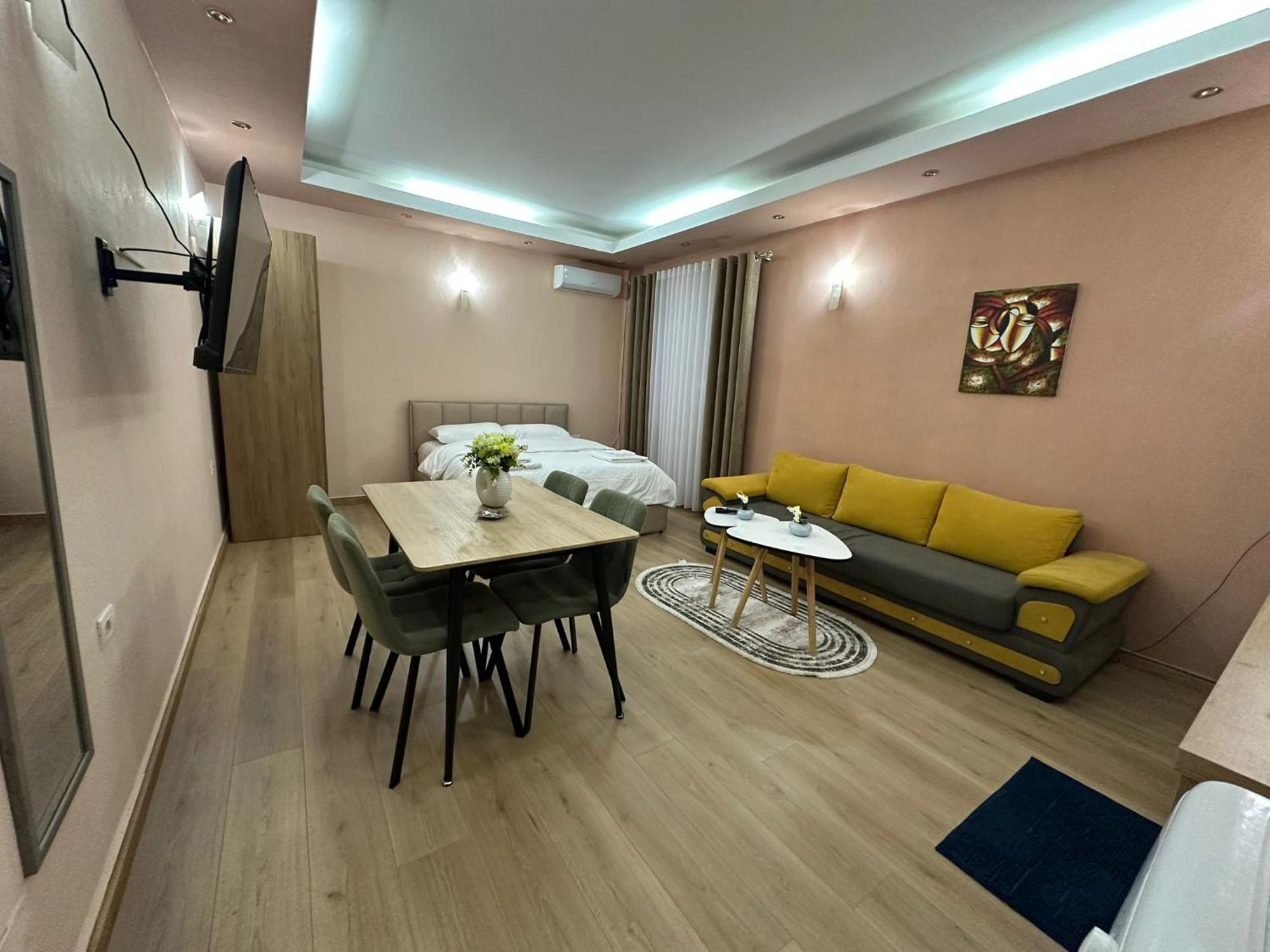 Adora Apartment Tiranë Ngoại thất bức ảnh